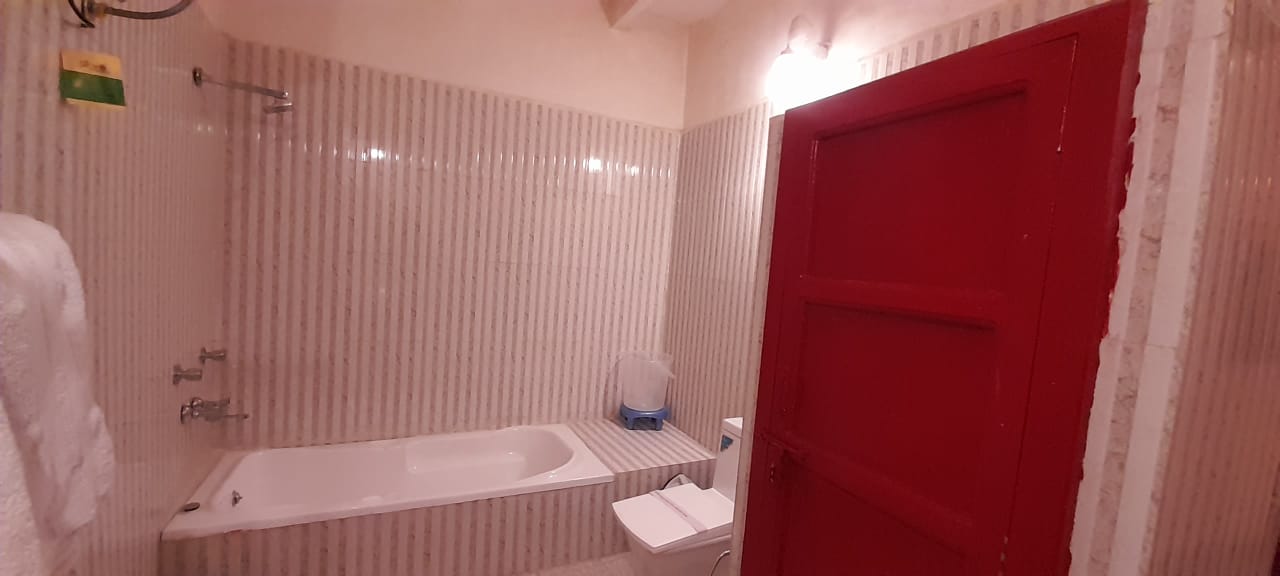 First Floor Super Premium Room with Personal Splash Pool - washroom 7