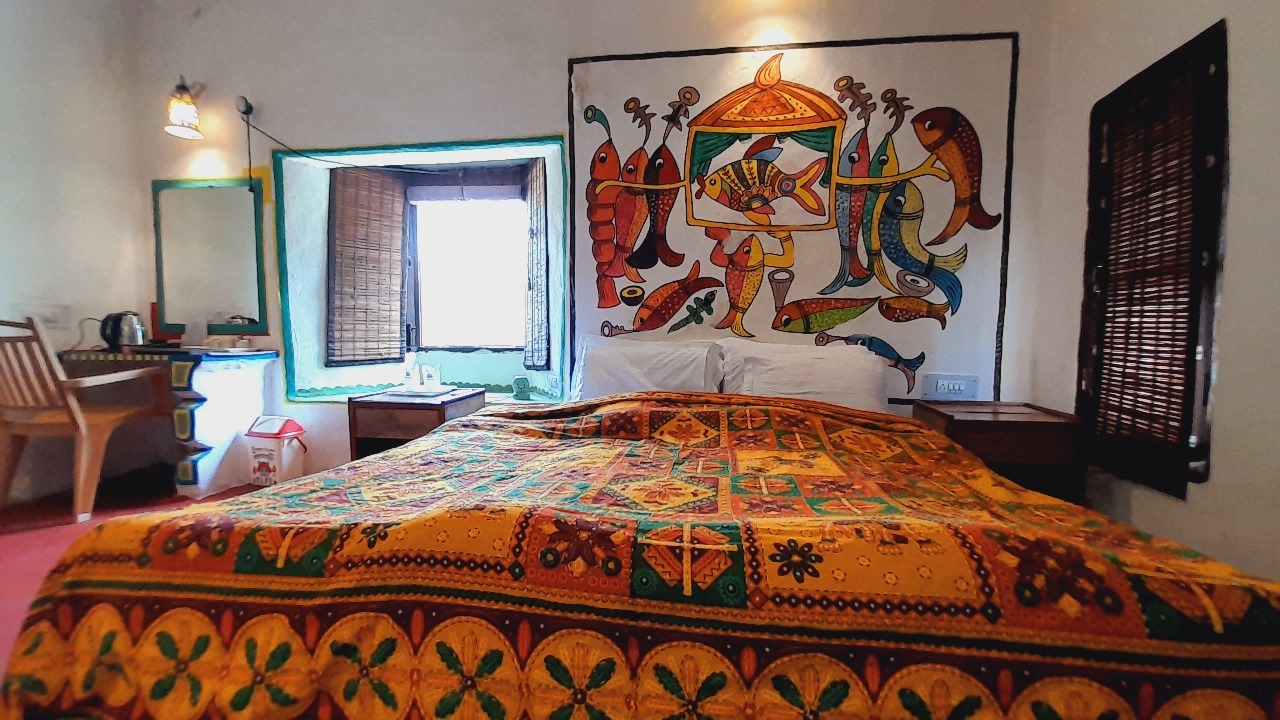 Double Occupancy Deluxe Rooms - room view 11
