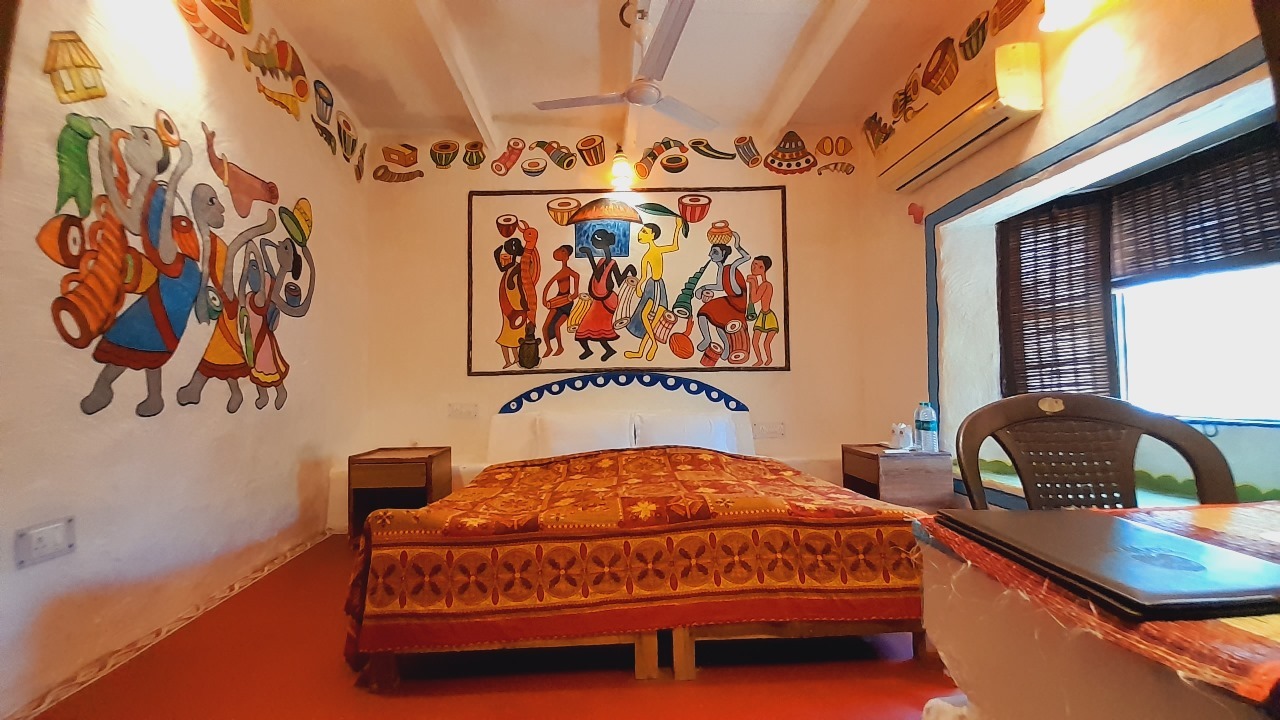 Double Occupancy Deluxe Rooms - room view 9